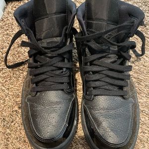 Black womens jordan ones